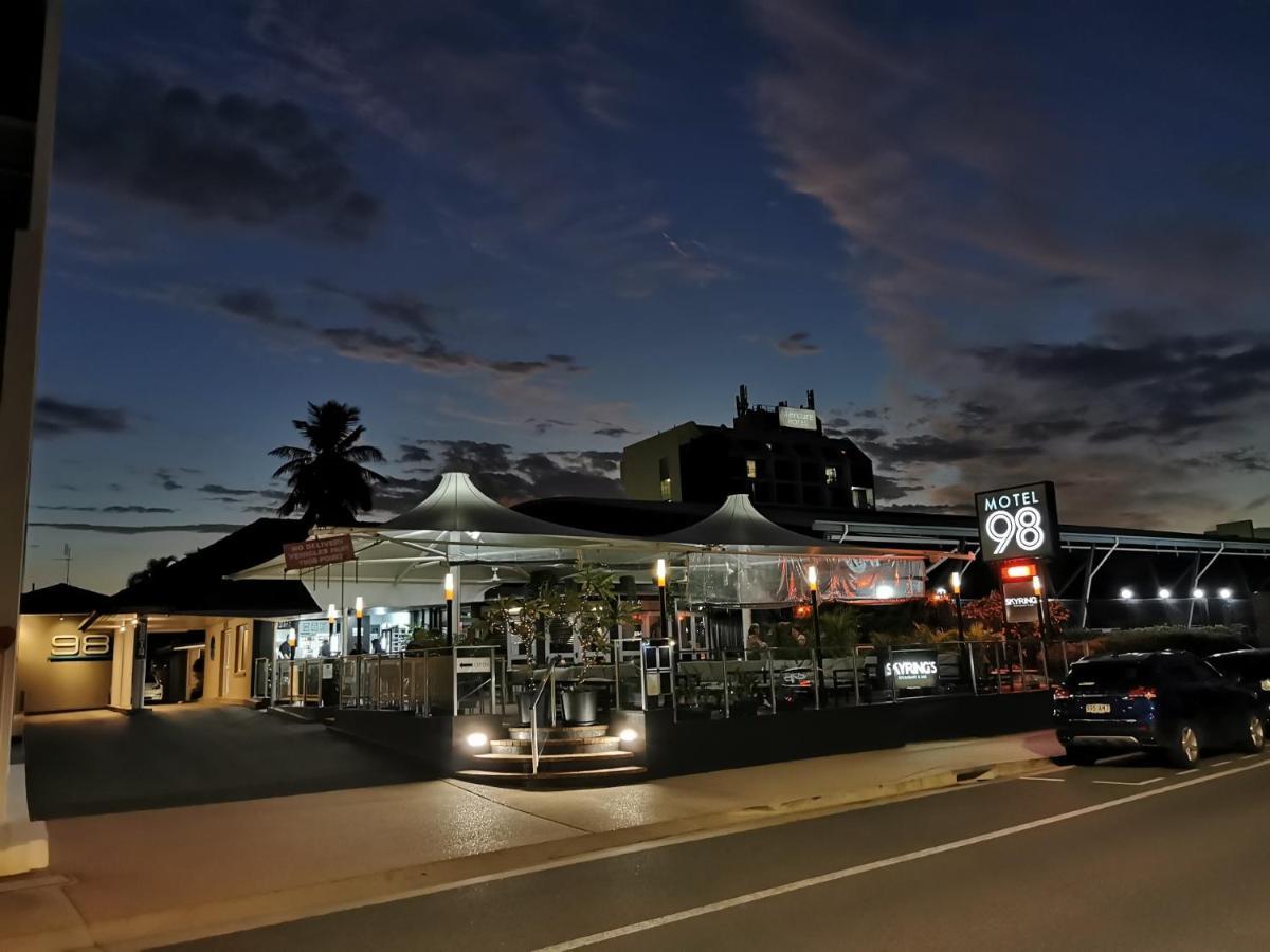 Motel 98 Rockhampton Eksteriør bilde
